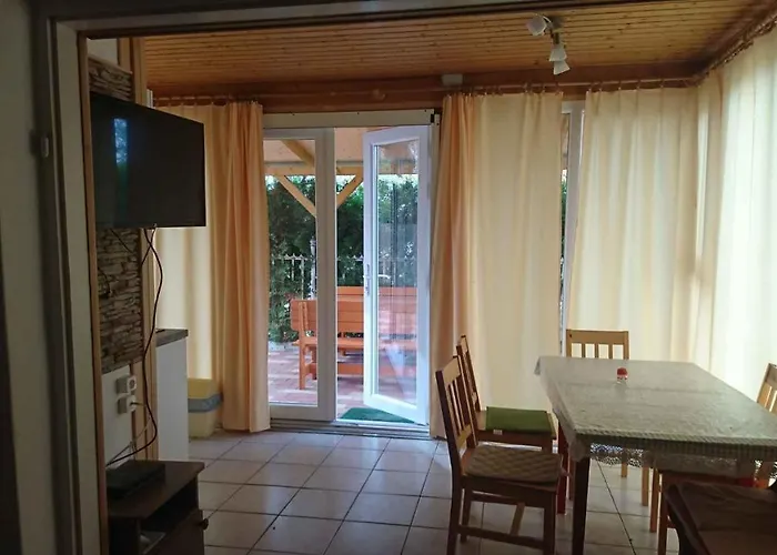 Semesterbostad In 31229