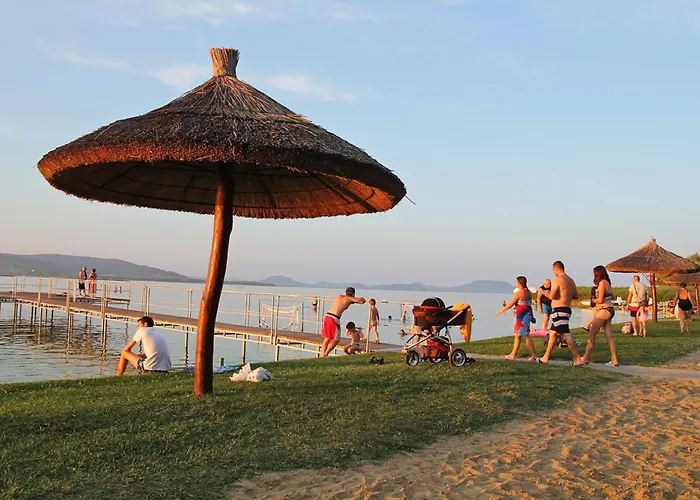 In 31229 Balatonmáriafürdő